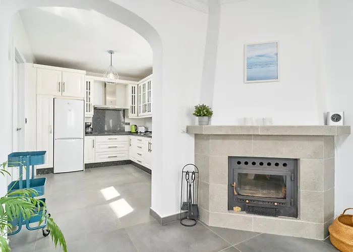 Wonderful Burriana Villa *