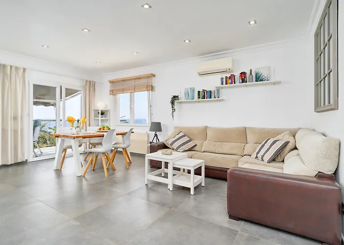 Wonderful Burriana Villa *